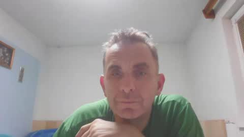 Snapshot of aromannn chatting on 12-18-24, 07:41 aromannn online show from 12-18-24, 07:41