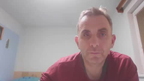 Snapshot of aromannn chatting on 12-19-24, 08:13 aromannn online show from 12-19-24, 08:13