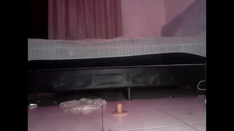 Snapshot of arombadacufofo chatting on 12-13-25, 09:31 Cute Ass Princess online show from 12-13-25, 09:31