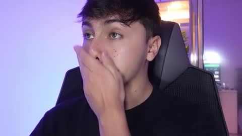 aron__cooper online show from 11-16-25, 01:11