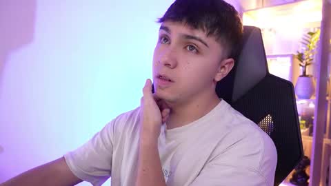 aron__cooper online show from 02-15-26, 12:18