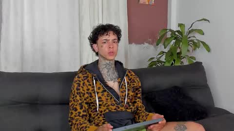 Aron ford online show from 10-01-25, 11:49