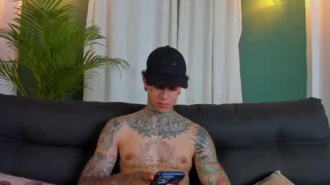 Aron ford online show from 04-28-26, 02:27