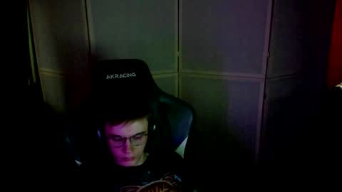 Snapshot of aron_neall chatting on 01-11-25, 10:19 biggest penis online show from 01-11-25, 10:19