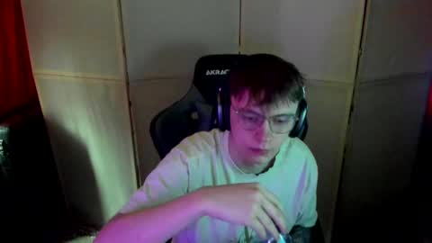 Snapshot of aron_neall chatting on 03-12-25, 10:59 biggest penis online show from 03-12-25, 10:59