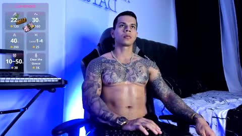 Snapshot of arondark chatting on 03-04-25, 12:18 DarkMaster online show from 03-04-25, 12:18