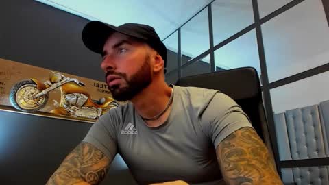 AronGrant online show from 10-01-25, 10:21