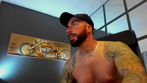 AronGrant online show from 06-17-26, 08:39