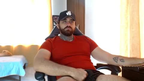 Snapshot of aronmiller404 chatting on 11-28-25, 06:21 aronmiller online show from 11-28-25, 06:21