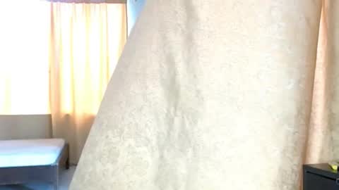 Snapshot of aronmiller404 chatting on 12-04-25, 06:49 aronmiller online show from 12-04-25, 06:49