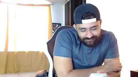 Snapshot of aronmiller404 chatting on 01-09-26, 04:10 aronmiller online show from 01-09-26, 04:10