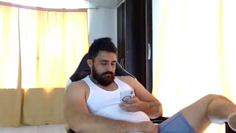 Snapshot of aronmiller404 chatting on 01-16-26, 05:28 aronmiller online show from 01-16-26, 05:28