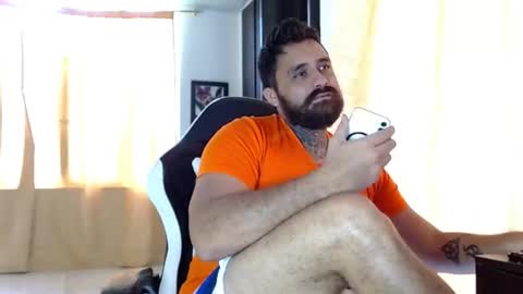 Snapshot of aronmiller404 chatting on 01-17-26, 04:11 aronmiller online show from 01-17-26, 04:11