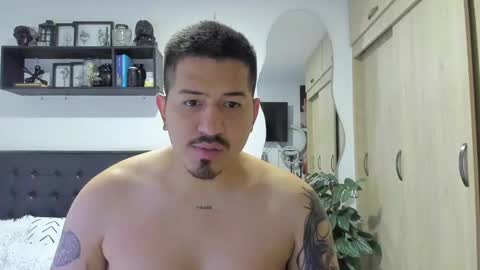 Snapshot of aronwilliams69 chatting on 09-17-25, 11:50 ARON Independent model online show from 09-17-25, 11:50