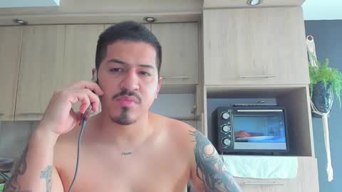 Snapshot of aronwilliams69 chatting on 09-24-25, 07:06 ARON Independent model online show from 09-24-25, 07:06
