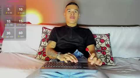 Snapshot of aroon_fit chatting on 03-01-26, 01:29 AROON HOT online show from 03-01-26, 01:29