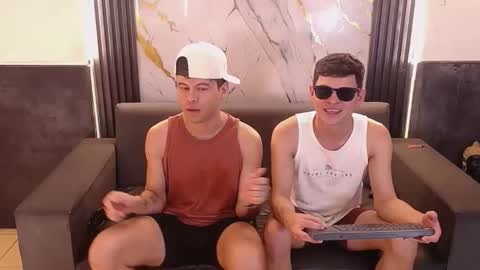 Aroon   online show from 04-09-26, 06:19