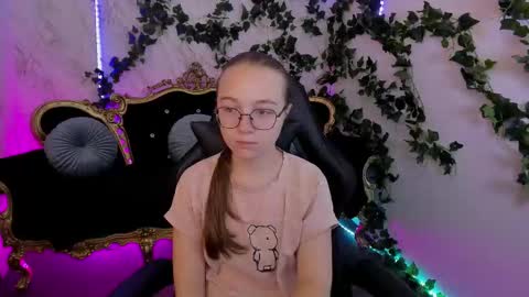 arrinawair online show from 09-26-25, 07:12