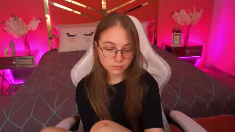 arrinawair online show from 10-03-25, 07:49