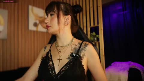      online show from 08-08-26, 07:16
