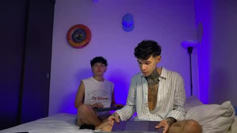   online show from 04-28-26, 01:26