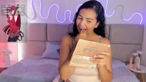 arteemisaa online show from 12-18-25, 07:31