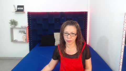 Snapshot of artemiza_love_ chatting on 02-12-25, 12:22 artemiza online show from 02-12-25, 12:22