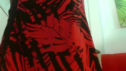 Snapshot of artemiza_love_ chatting on 10-18-25, 12:28 artemiza online show from 10-18-25, 12:28