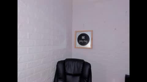 artenisa_tay69 online show from 04-24-26, 05:43