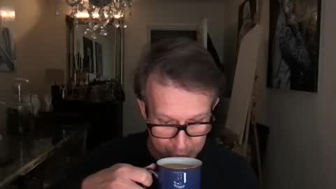 Snapshot of artisterotic chatting on 01-20-25, 05:27 artisterotic online show from 01-20-25, 05:27