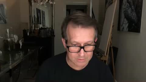 Snapshot of artisterotic chatting on 01-27-25, 06:31 artisterotic online show from 01-27-25, 06:31