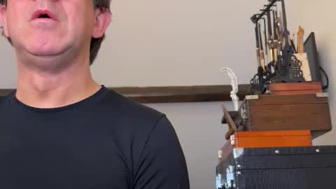 Snapshot of artisterotic chatting on 03-29-26, 08:47 artisterotic online show from 03-29-26, 08:47