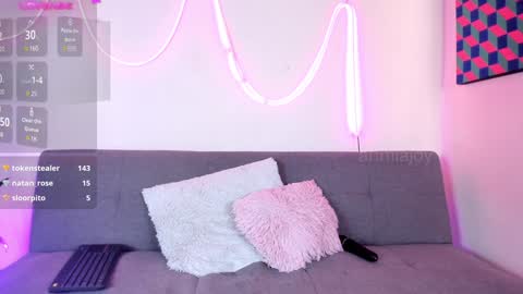 MIA OF artmiajoy online show from 01-14-25, 02:11