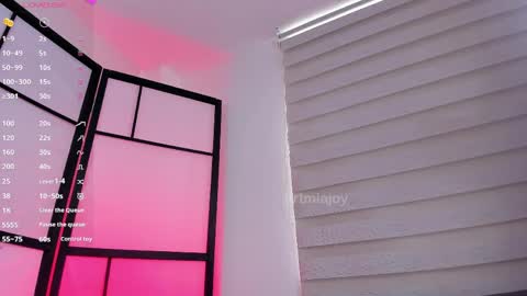 MIA OF artmiajoy online show from 04-14-26, 12:33