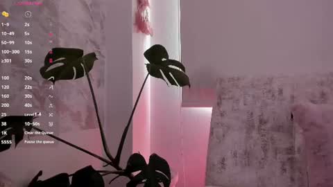 MIA OF artmiajoy online show from 06-14-26, 02:19