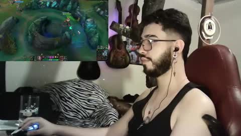 Snapshot of artorias_4 chatting on 12-13-24, 04:54 artorias 4 online show from 12-13-24, 04:54