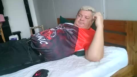 Snapshot of artuditu55 chatting on 10-14-25, 09:54 artuditu36 online show from 10-14-25, 09:54