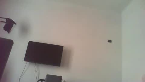 Snapshot of artur833 chatting on 09-27-25, 09:14 artur833 online show from 09-27-25, 09:14