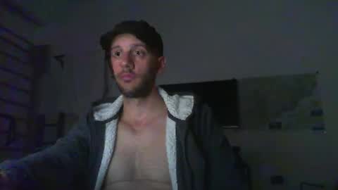 Snapshot of artur833 chatting on 10-31-25, 10:11 artur833 online show from 10-31-25, 10:11