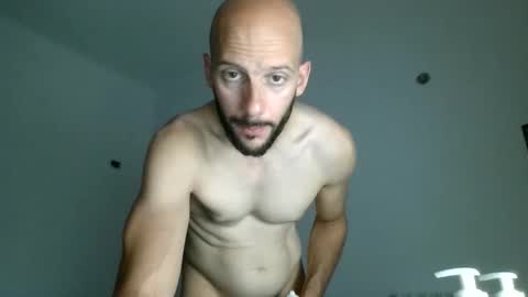 artur833 online show from 06-10-26, 07:02