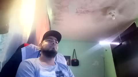 Snapshot of arturo_alvarado93 chatting on 01-29-25, 06:39 the chosen one online show from 01-29-25, 06:39