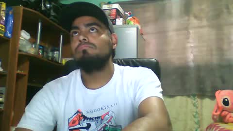 Snapshot of arturo_alvarado93 chatting on 02-10-25, 04:47 the chosen one online show from 02-10-25, 04:47