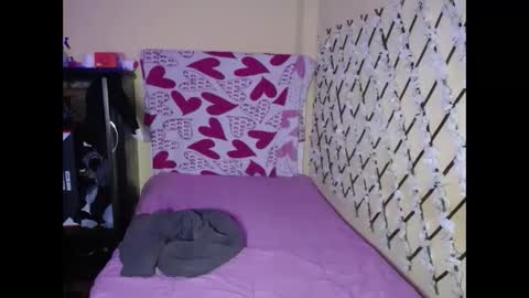 Snapshot of arvahot69 chatting on 10-07-25, 10:45 arvahot69 online show from 10-07-25, 10:45