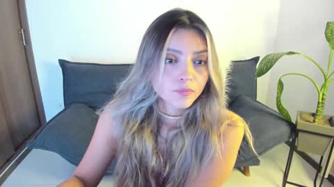 Snapshot of ary_cam230 chatting on 01-11-26, 08:25 Zahaara online show from 01-11-26, 08:25