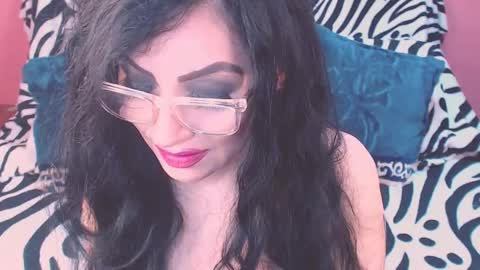 Snapshot of ary_z chatting on 09-11-25, 09:59 Ary online show from 09-11-25, 09:59