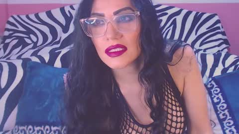 Snapshot of ary_z chatting on 11-13-25, 01:26 Ary online show from 11-13-25, 01:26