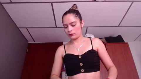 Snapshot of arygreey7 chatting on 09-24-25, 08:34 ximena online show from 09-24-25, 08:34