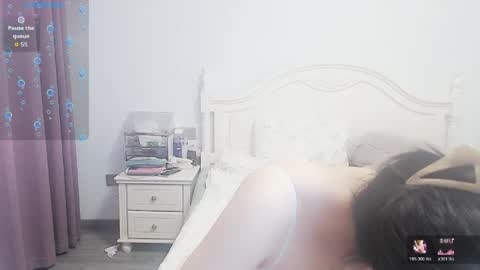 Lily online show from 05-24-26, 03:33