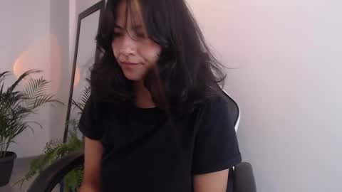Saray online show from 05-31-26, 04:25