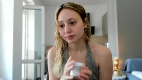 Snapshot of ash1y chatting on 04-08-26, 10:26 Ashley but u can call me Ash im living with neighbor we just friends pls dont ask we not couple online show from 04-08-26, 10:26